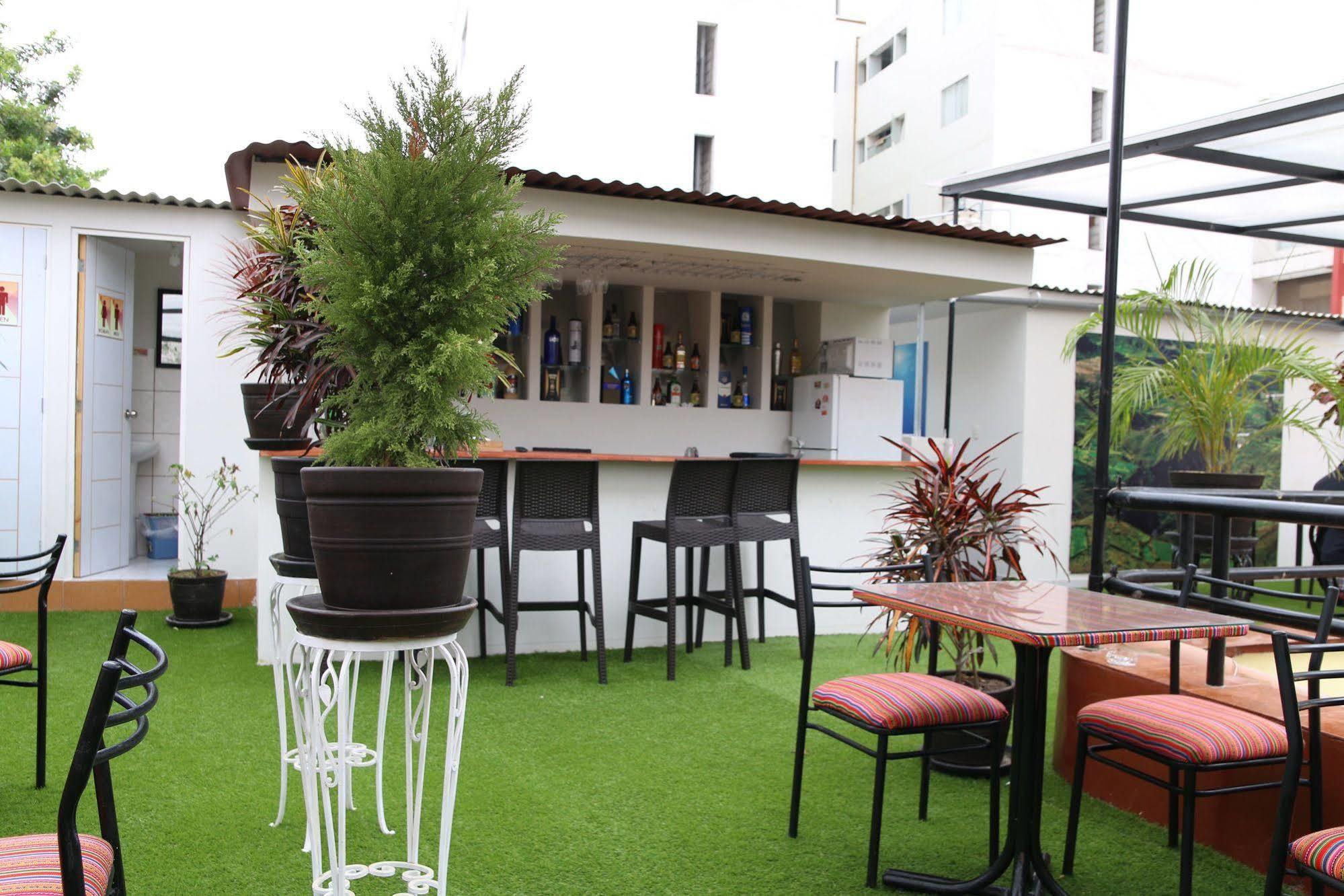 Waikiki Hostel Lima Exterior foto